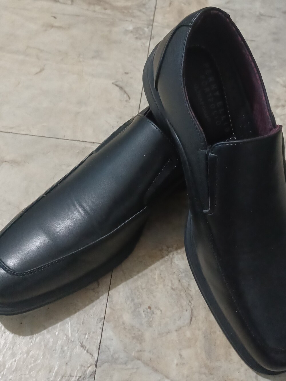 Perry Ellis Black Slip-On Leather Loafers